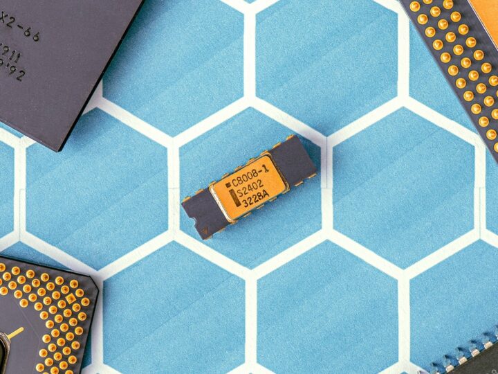 Công nghệ nano đang được Intel sử dụng